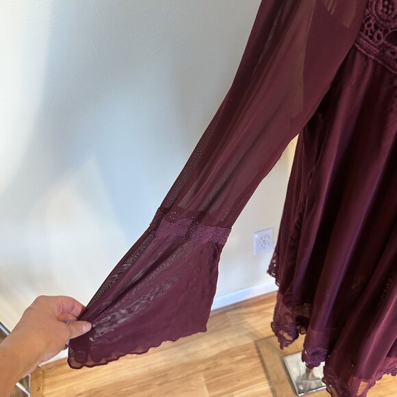 Womens Burgundy Tunic Dress Crochet Bib 1X Andree by Unit Witchy Fairy Layered - Picture 8 of 8